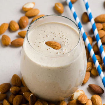 Vanilla Almond Protein Smoothie (B)